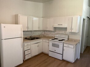 1 Bedroom 1 Bath - 69480 3b floor plan